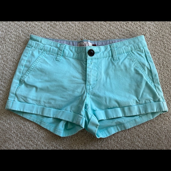 SO Tiffany Blue Mid-rise Shorts - Picture 1 of 3